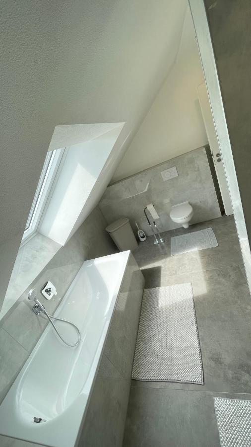 Casa Grande Mit 3 Apartments Ращат Екстериор снимка